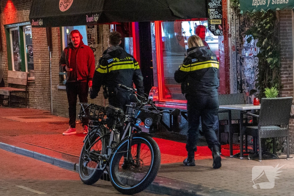 Steekincident in druk uitgaansgebied