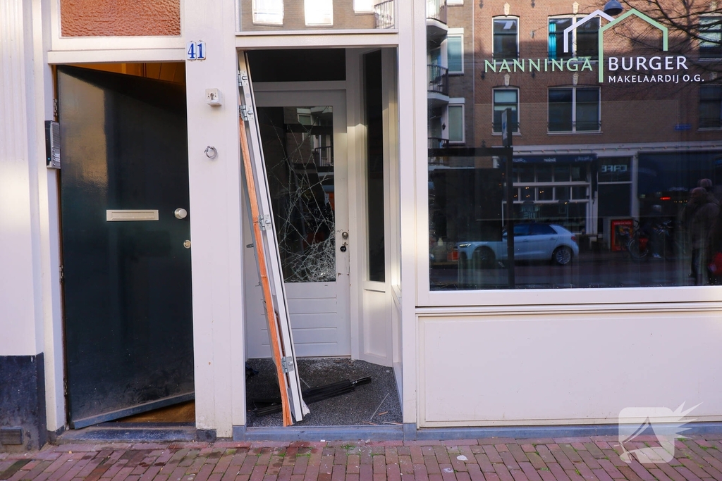 Brand in makelaarskantoor leidt tot verkeershinder