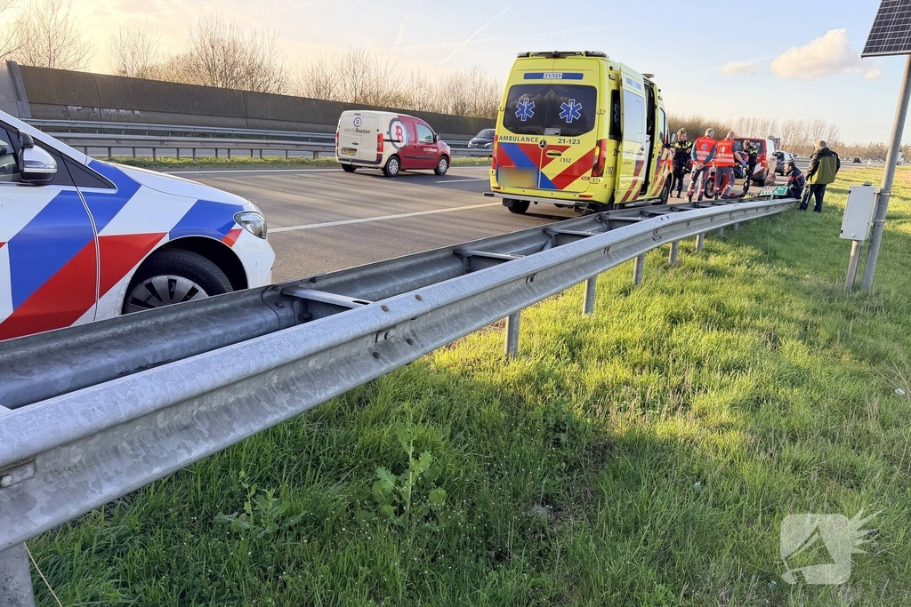 Motorrijder gewond bij aanrijding met auto