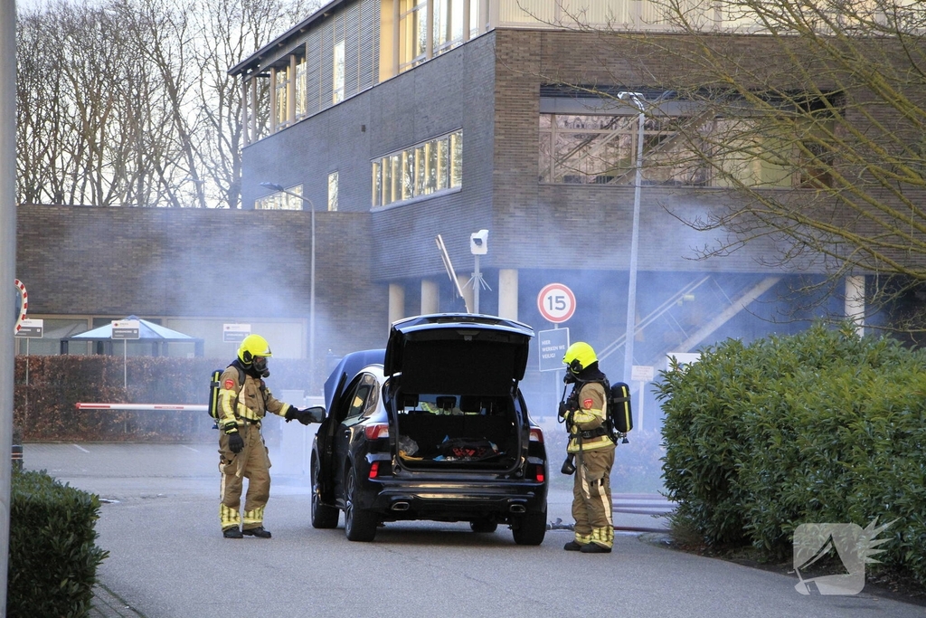 Brand in auto door lithiumaccu's