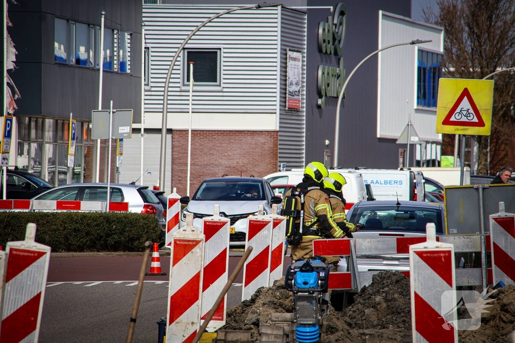 Grote gasleiding geraakt tijdens graafwerkzaamheden