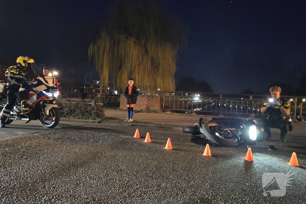 Motorrijder na ongeval op de vlucht