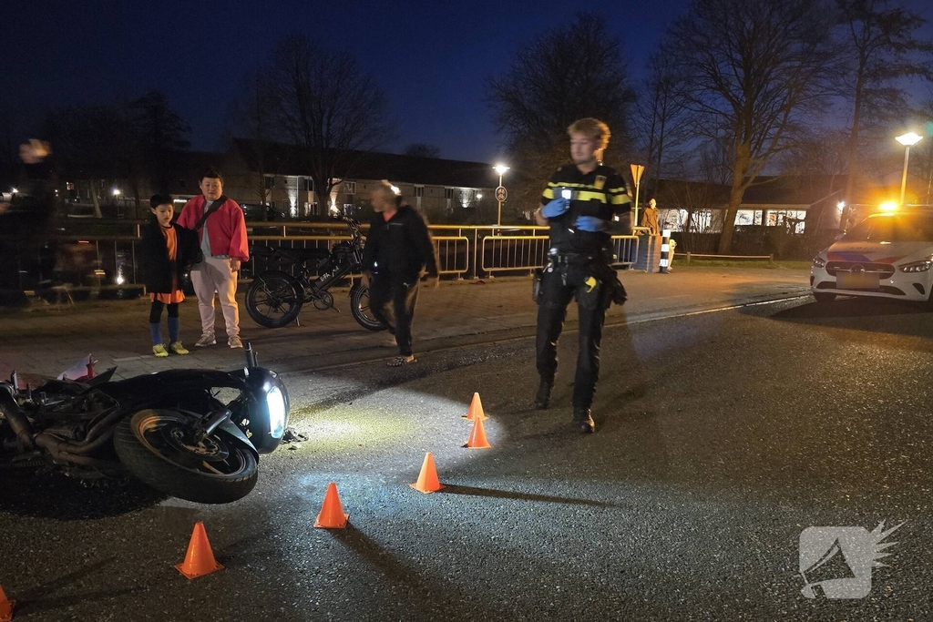 Motorrijder na ongeval op de vlucht