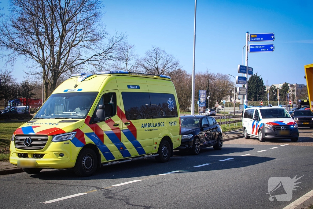 Vader en dochtertje ongeschonden na botsing