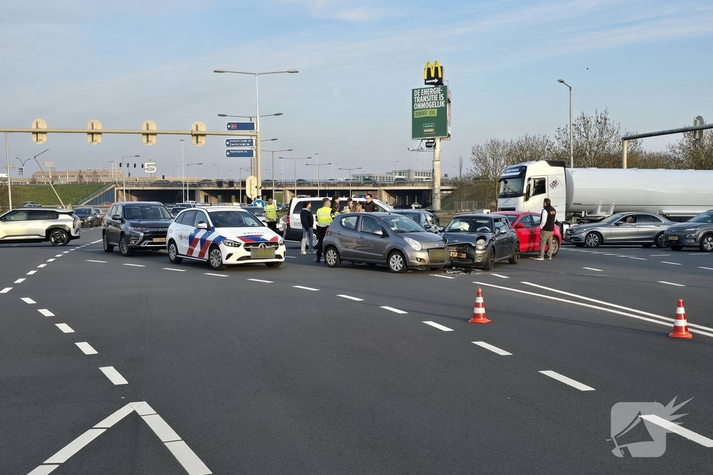 Geen gewonden bij aanrijding