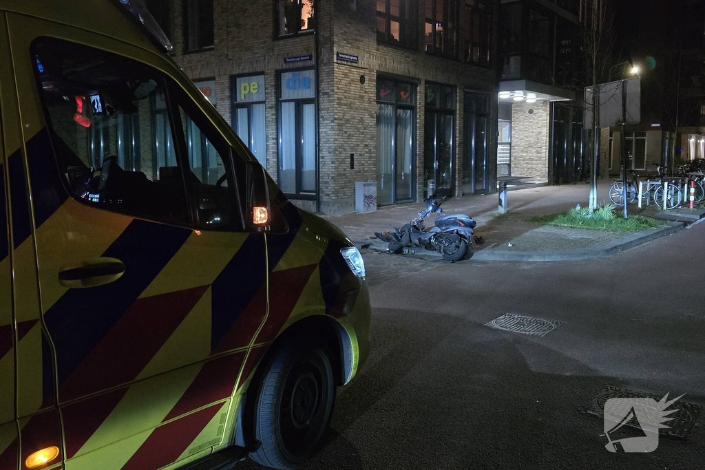 Scooterrijder gewond bij aanrijding