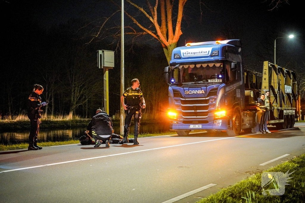 Motorrijder valt na uitwijkmanoeuvre