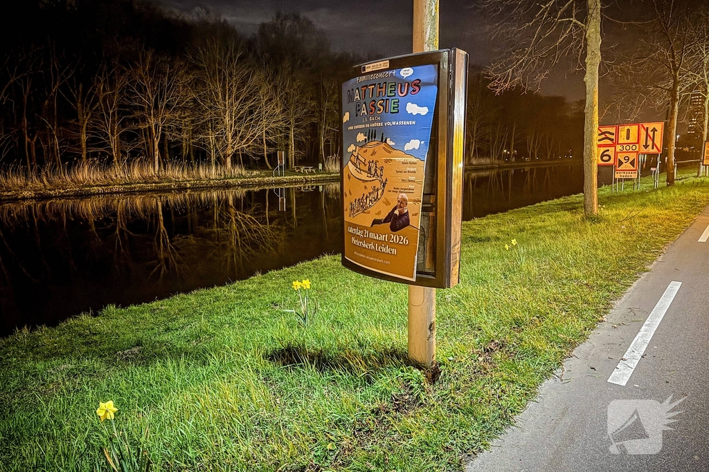 Motorrijder valt na uitwijkmanoeuvre