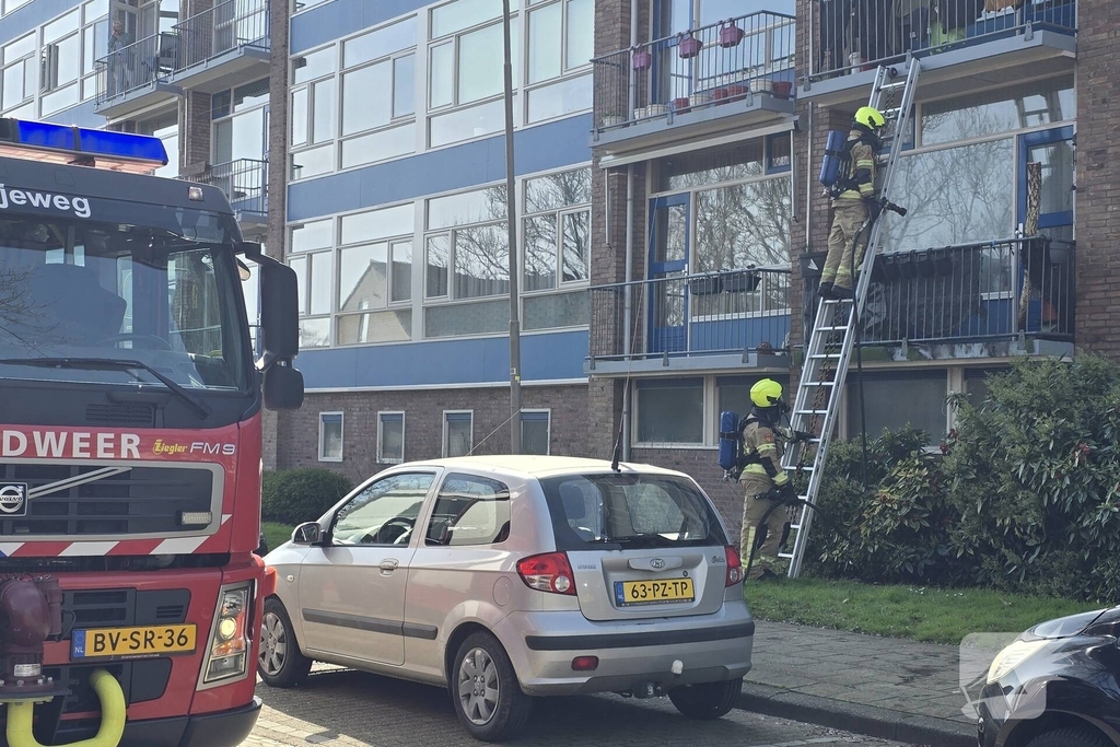 Balkonbrand in woning geblust