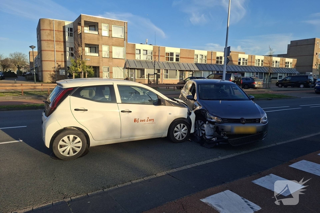 Fikse schade na aanrijding op kruising