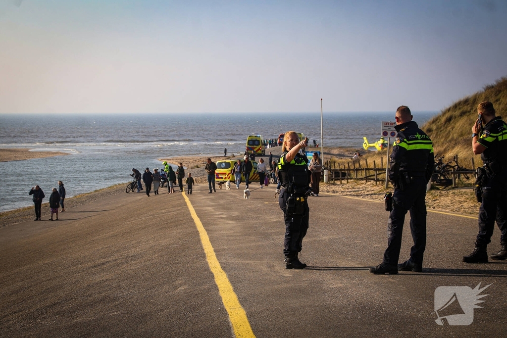 Hulpdiensten massaal ingezet voor incident op strand