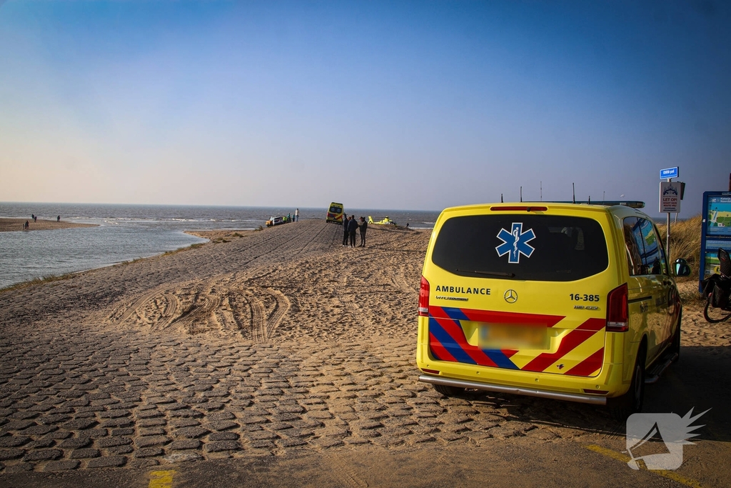 Hulpdiensten massaal ingezet voor incident op strand