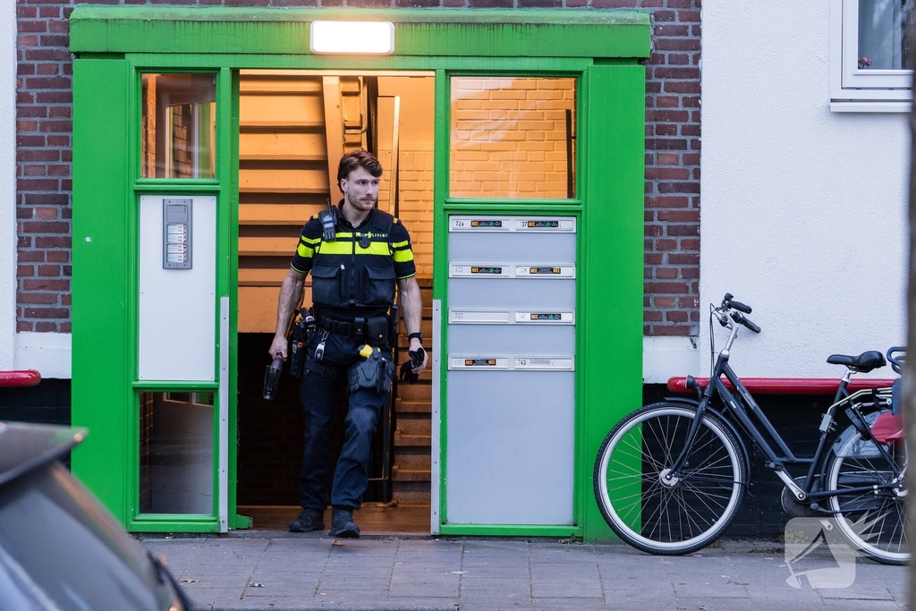 Meerdere politie eenheden aanwezig bij conflict