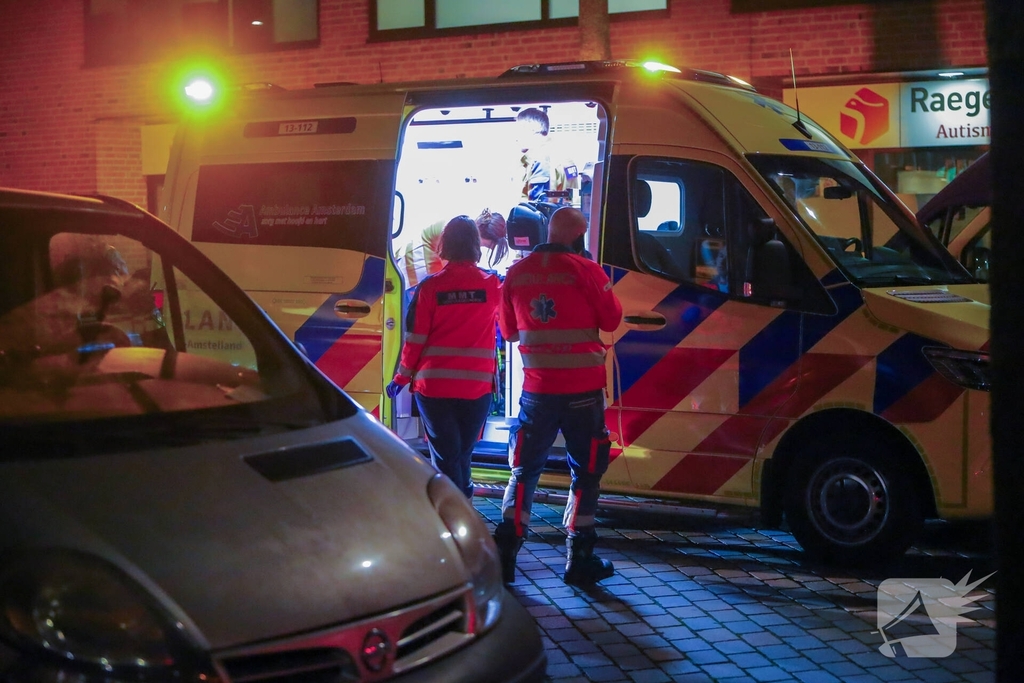 Steekincident leidt tot gewonde in Amsterdam