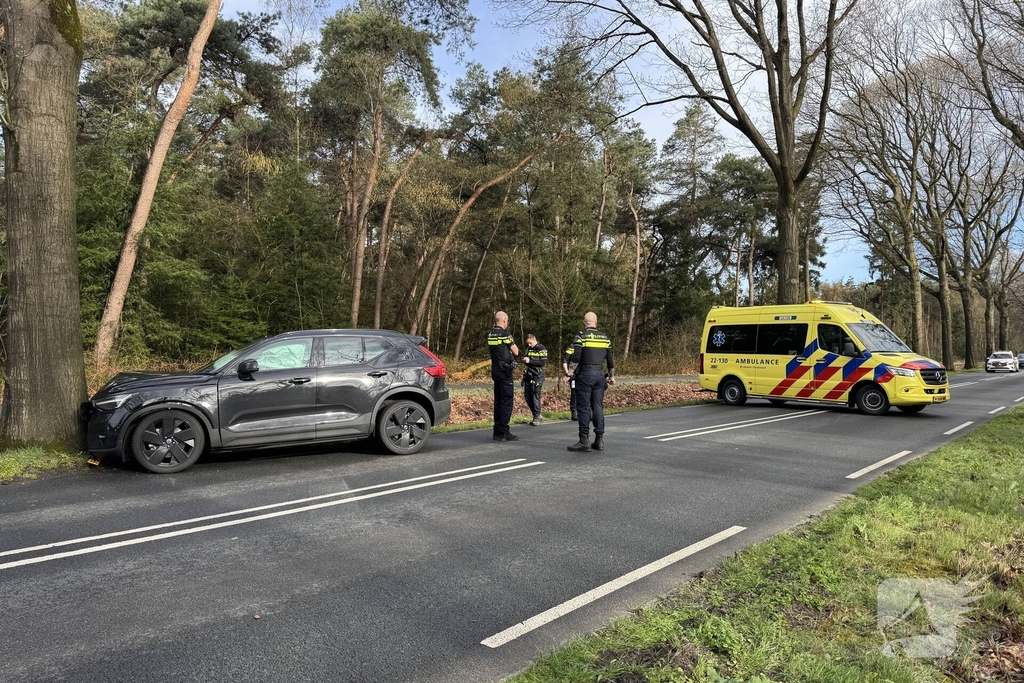 Bestuurder gewond na eenzijdig ongeval