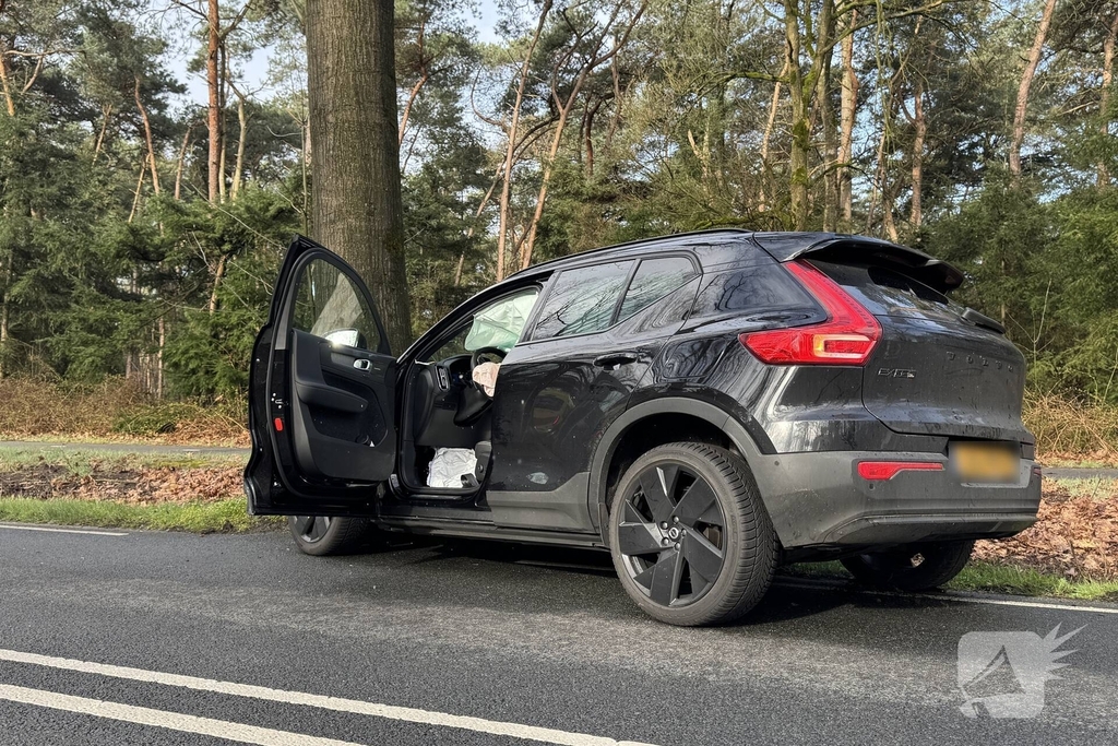 Bestuurder gewond na eenzijdig ongeval