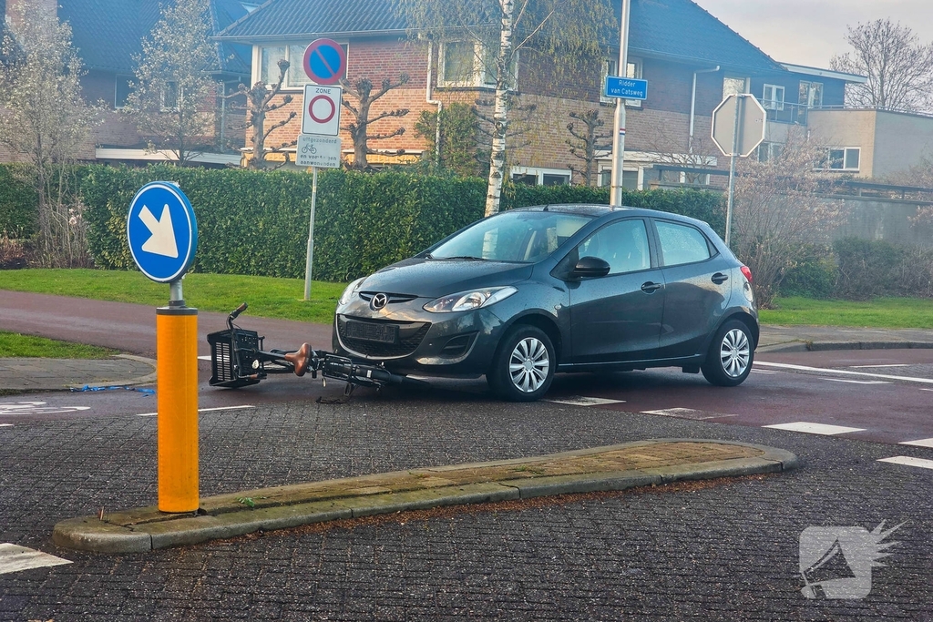 Fietser gewond na aanrijding met auto