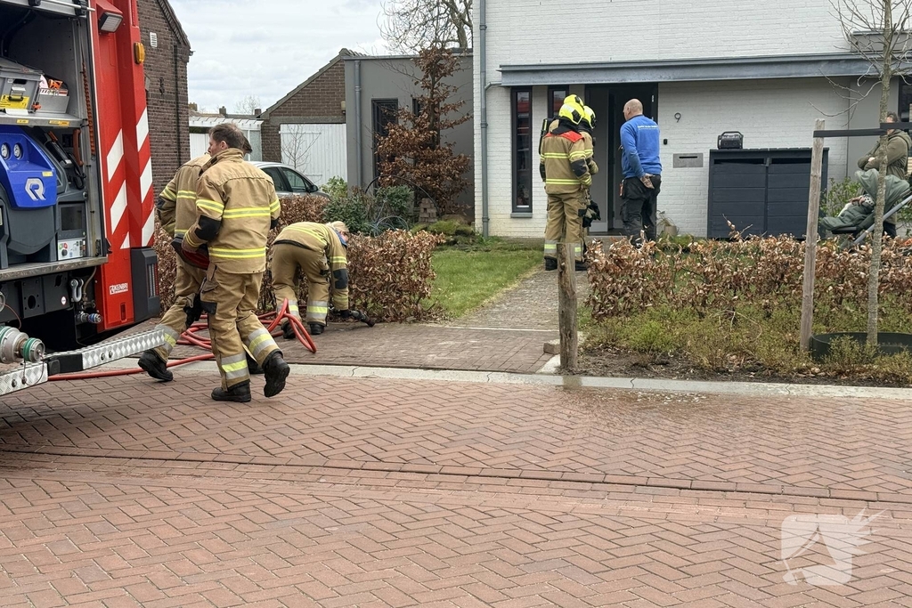 Gaslek in woning leidt tot brandweeractie