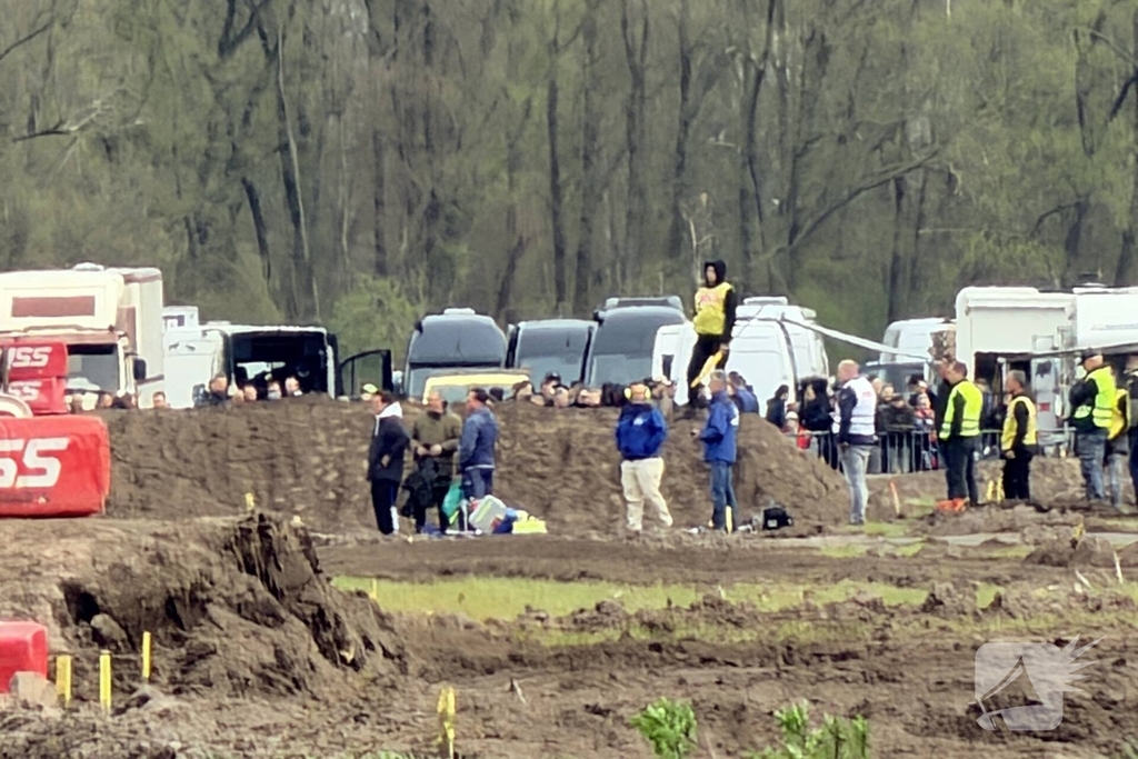 Motorcrosser zwaargewond na val