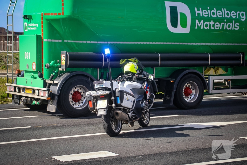 Flinke botsing op drukke weg veroorzaakt extra verkeersdrukte