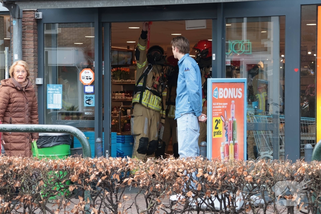 Vreemde lucht zorgt voor onwelwordingen in supermarkt