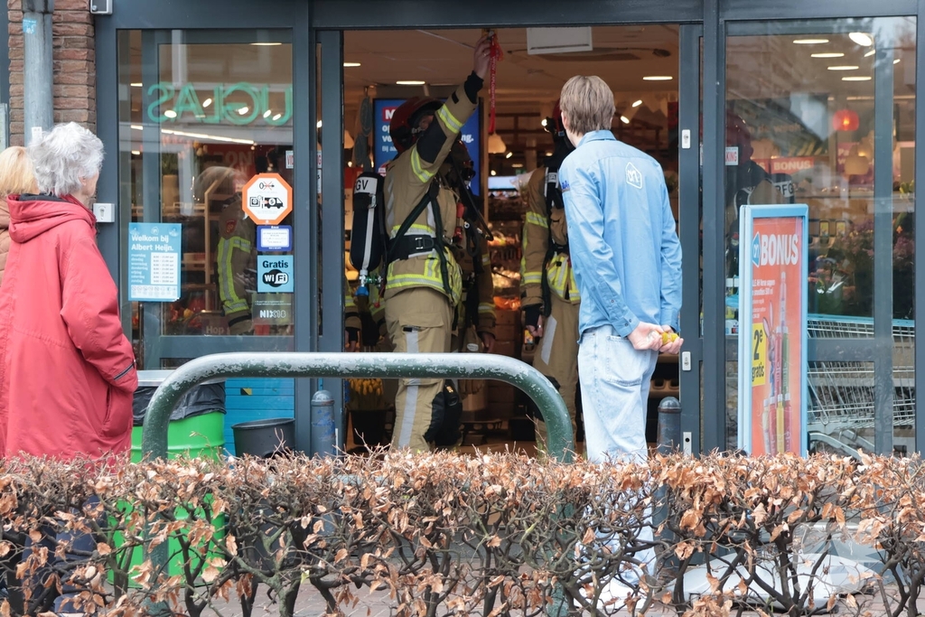 Vreemde lucht zorgt voor onwelwordingen in supermarkt