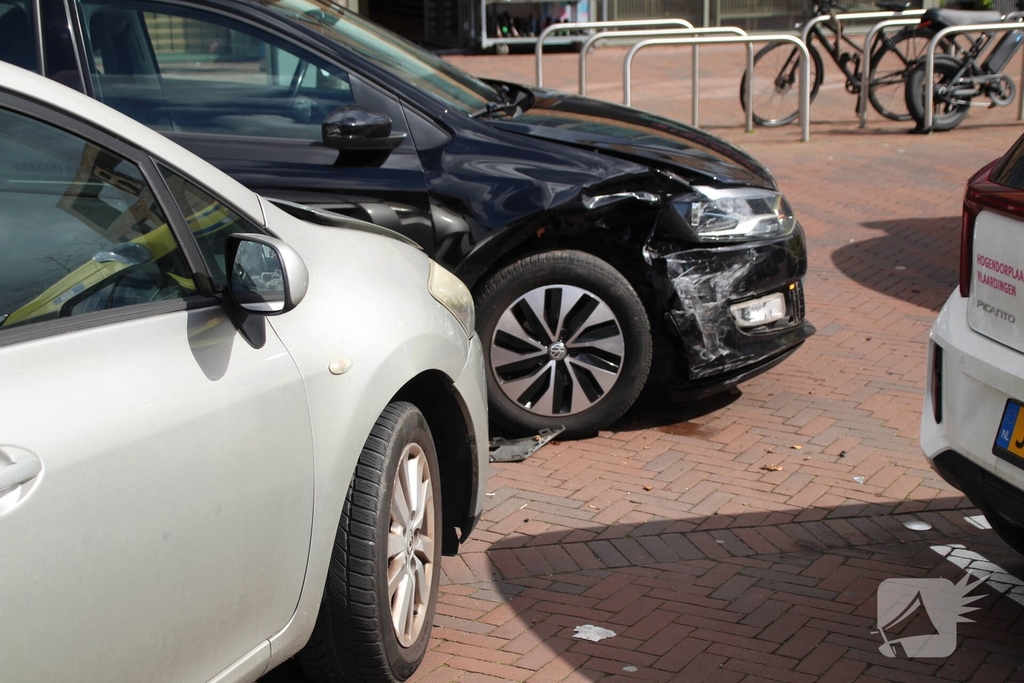 Ongeval door voorrangsfout op parkeerplaats