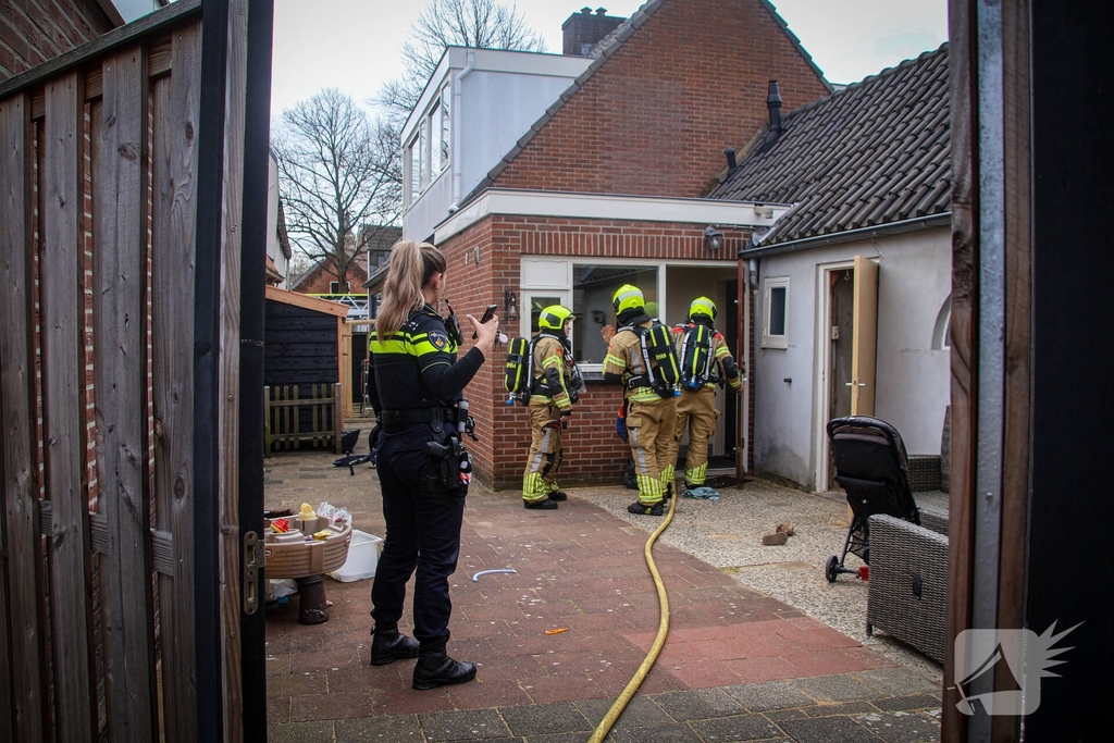 Woningbrand snel geblust door brandweer