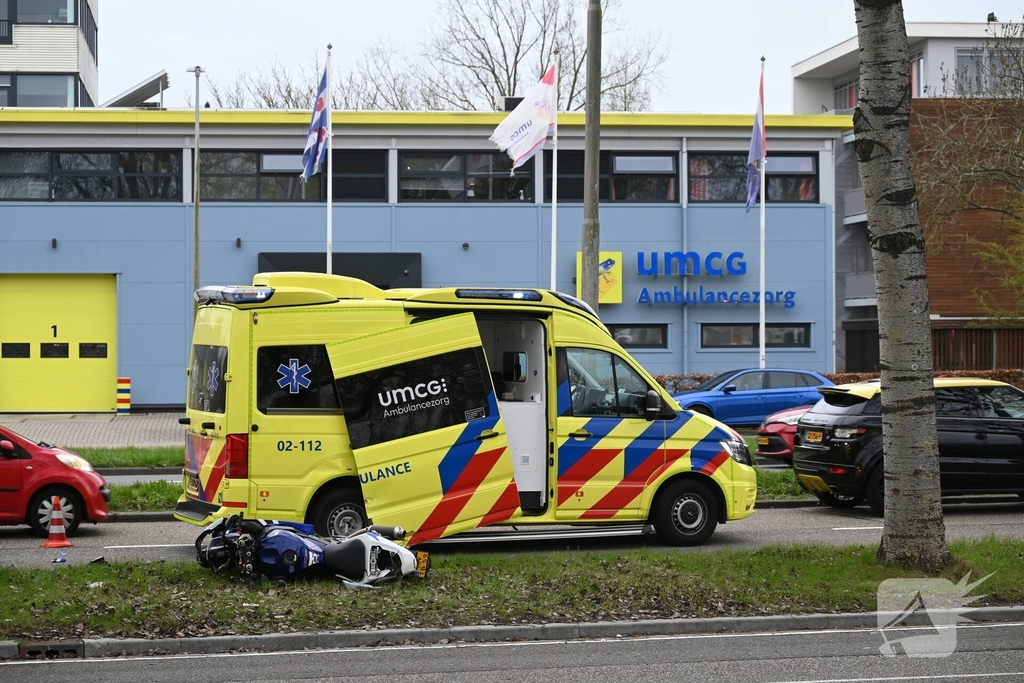 Ongeval tussen motorrijder en ambulance