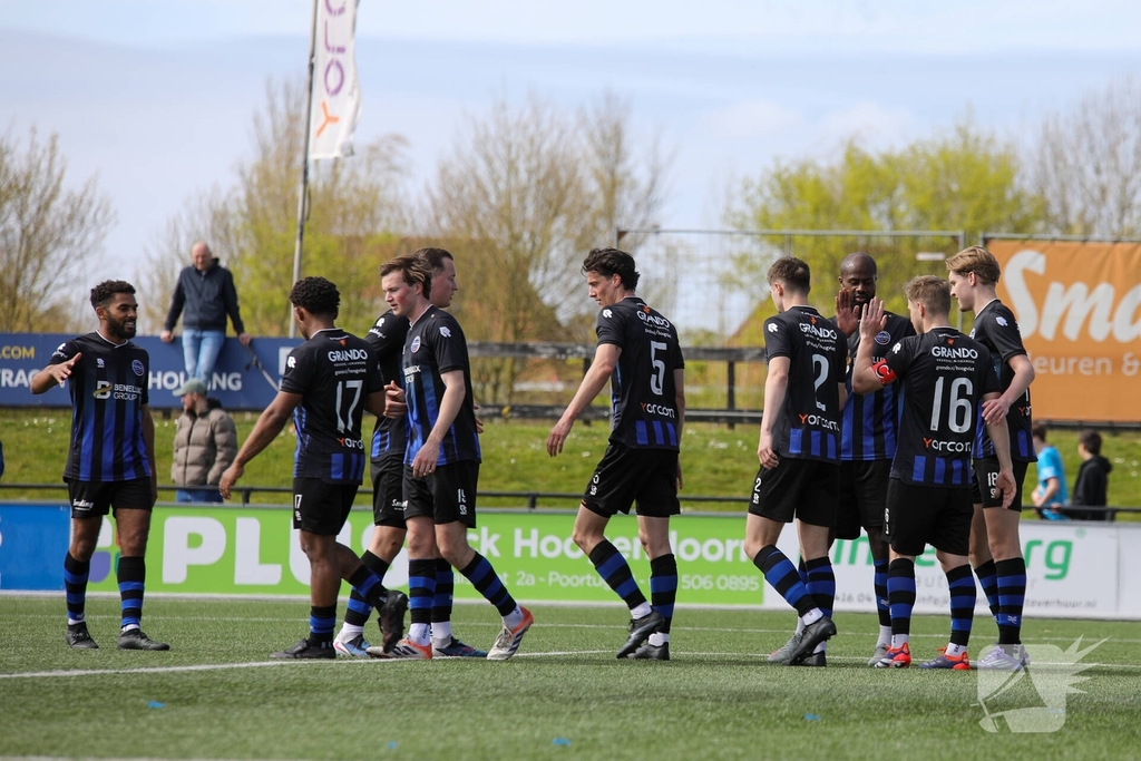 Poortugaal bereikt halve finale na zege op Forum Sport