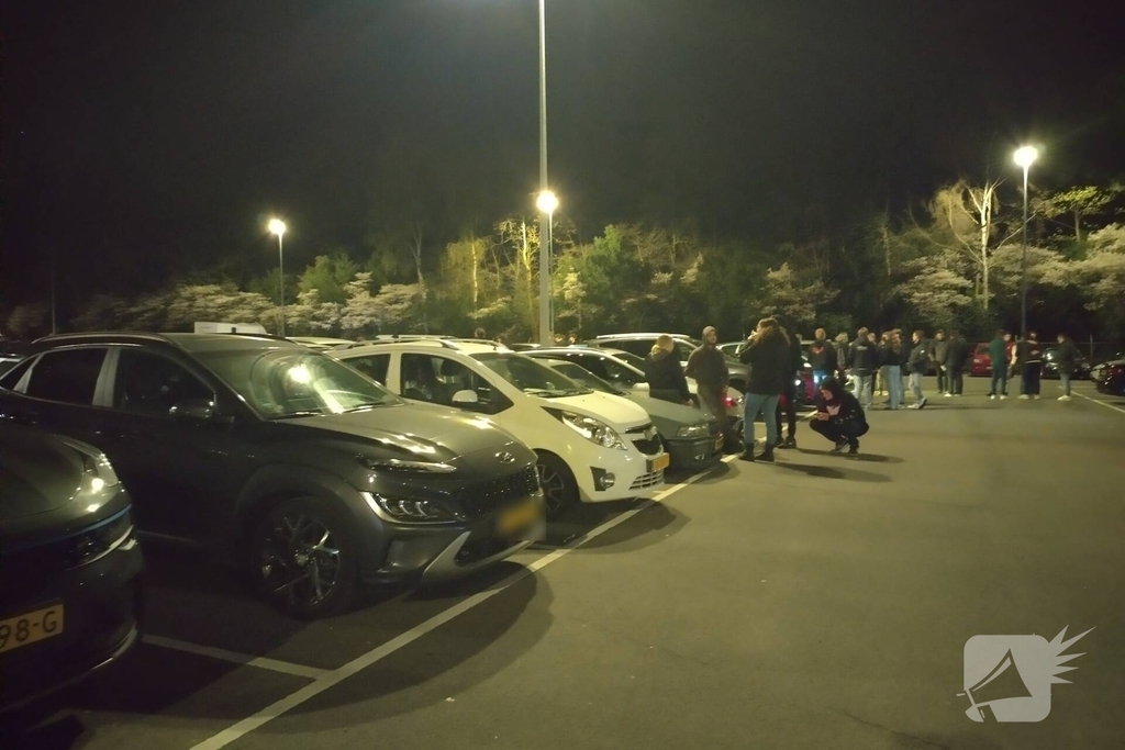 Politie grijpt in bij carmeet op parkeerplaats