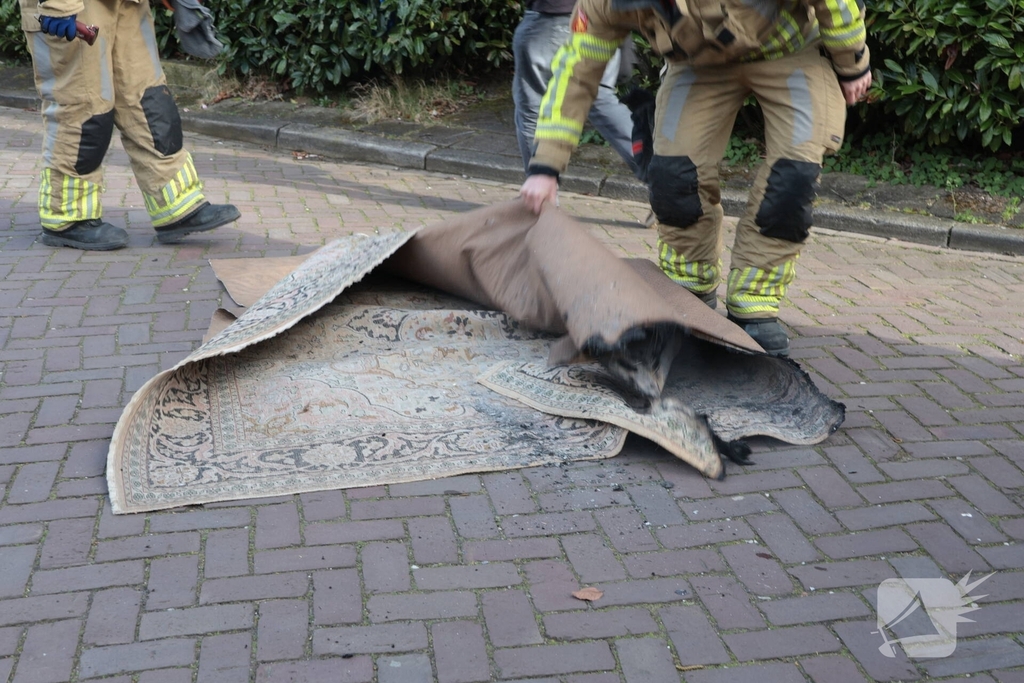 Brand in woning leidt tot schade