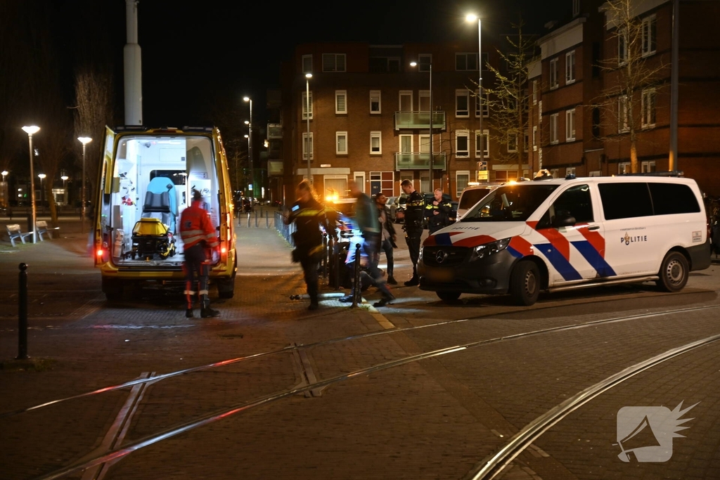 Aanrijding met fatbike en auto; bestuurder slaat op de vlucht