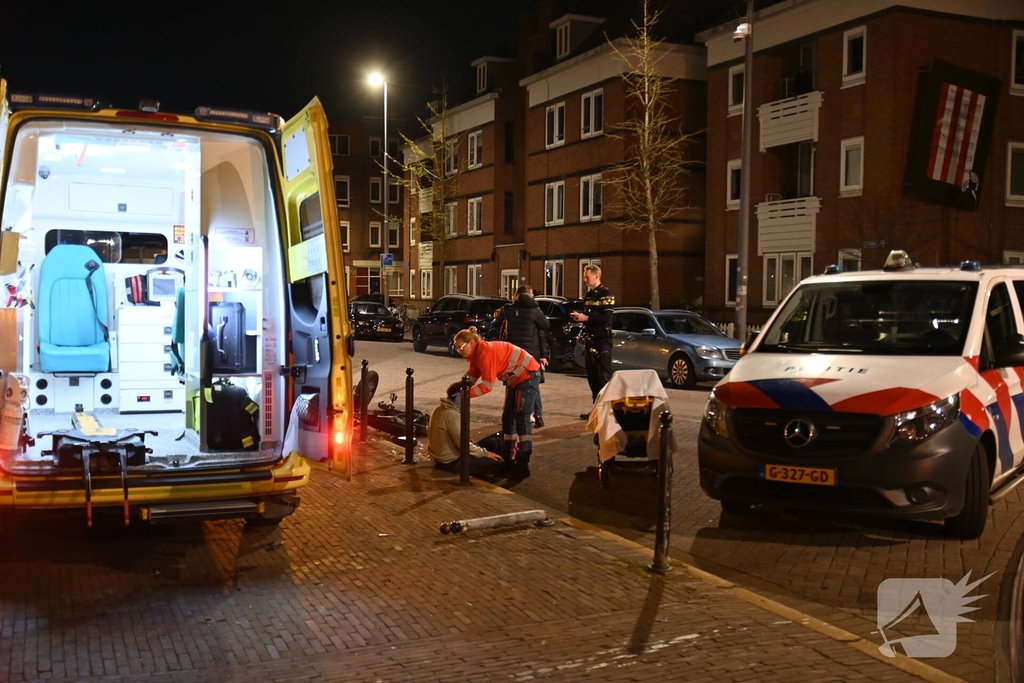 Aanrijding met fatbike en auto; bestuurder slaat op de vlucht