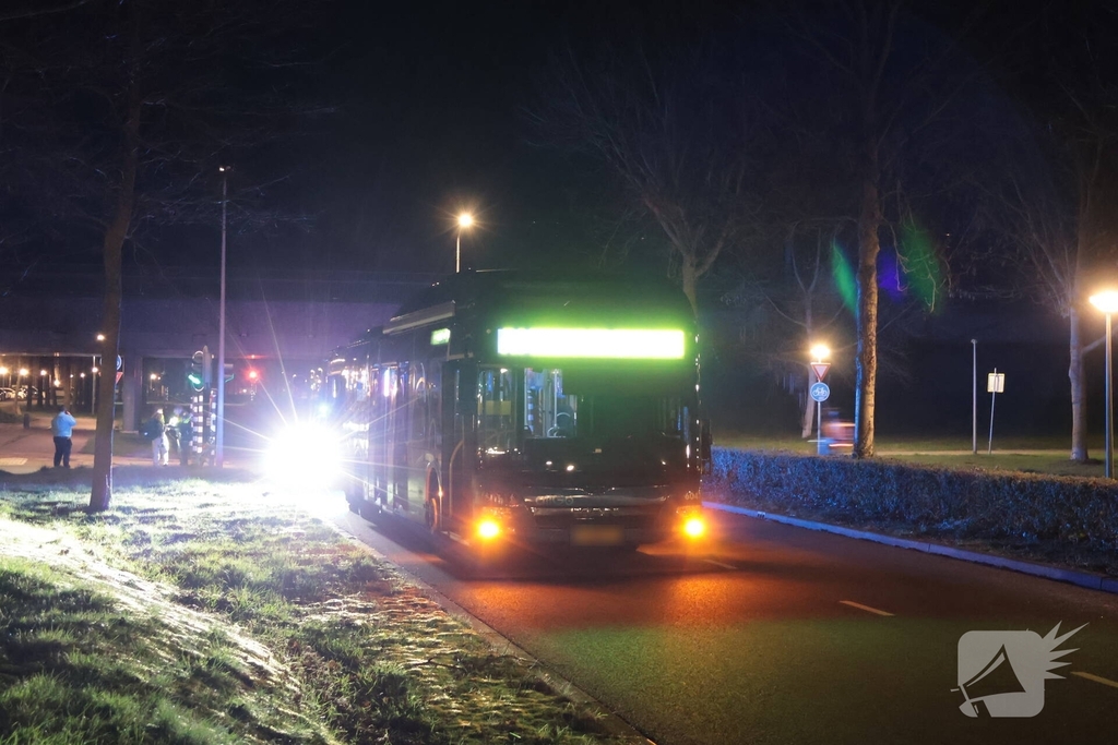 Fietser gewond na aanrijding met lijnbus