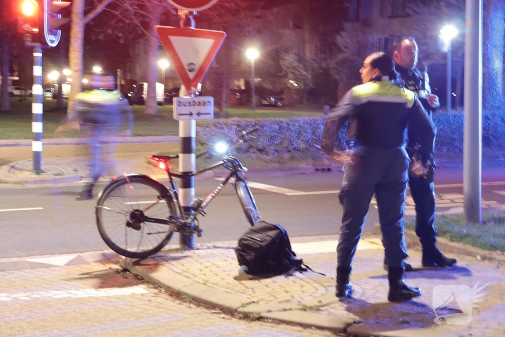 Fietser gewond na aanrijding met lijnbus