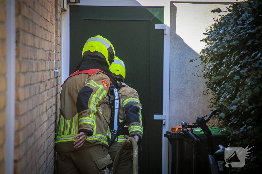 Snelle reactie omstanders bij brand in tuin