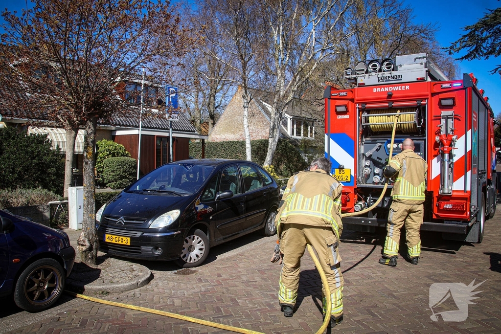 Snelle reactie omstanders bij brand in tuin