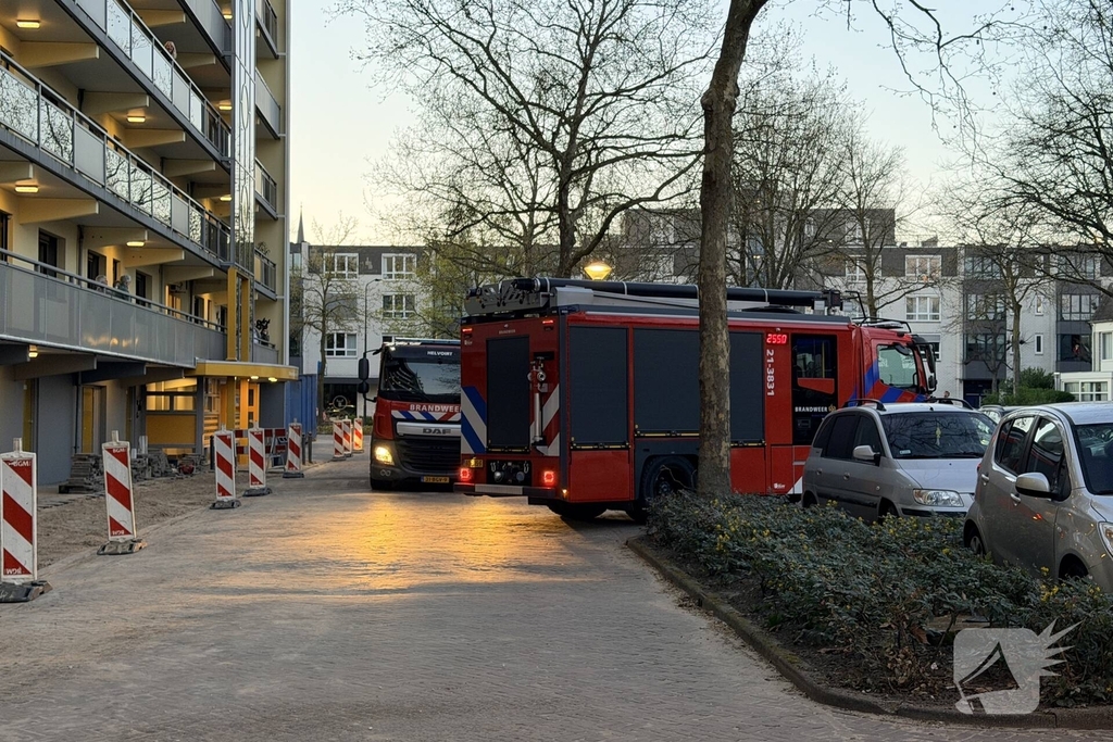 Dakbrand in flatwoning opschudding in Uden