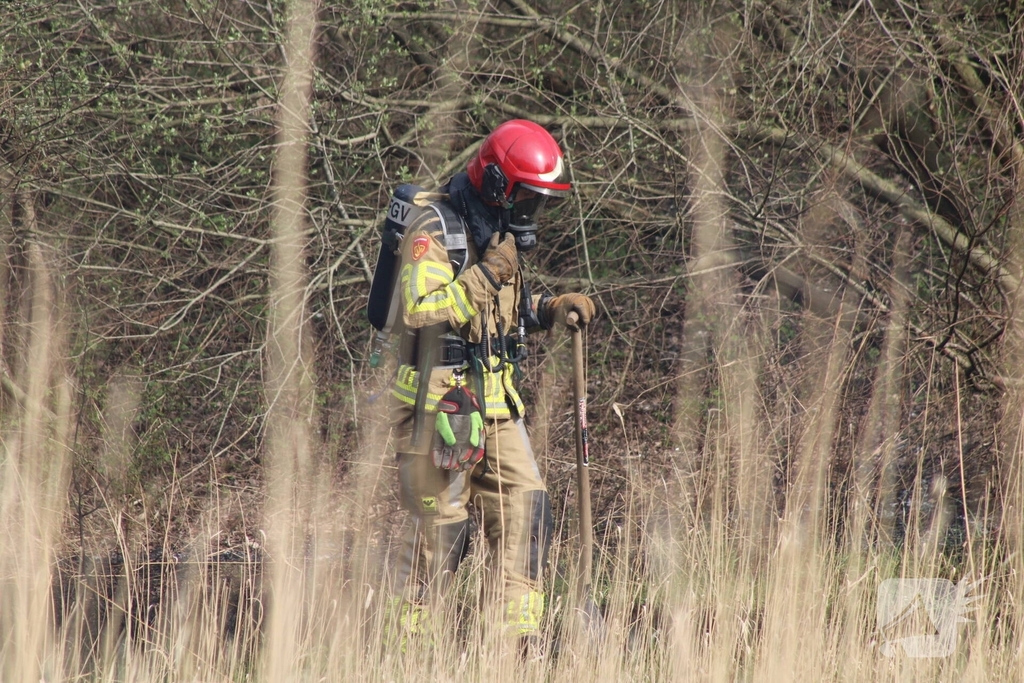 Brand in rietgebied snel geblust