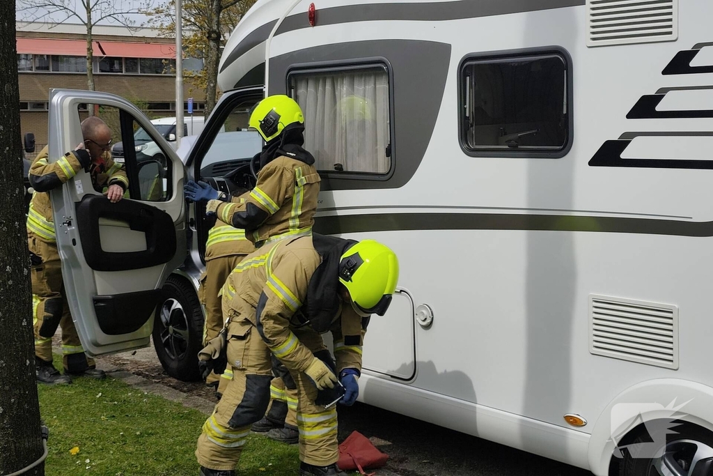 Brand in camper leidt tot ambulance-inzet