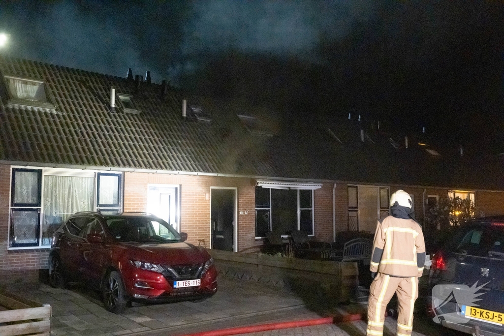 Flinke rookontwikkeling bij woningbrand Assen