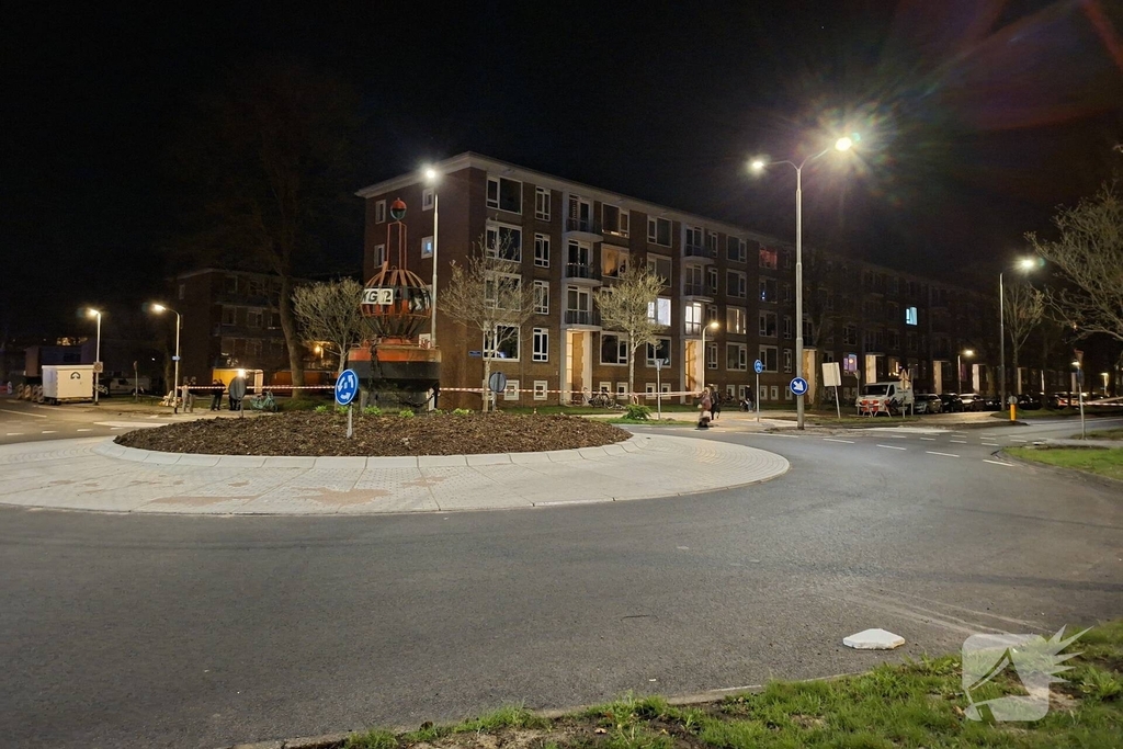 Kogelgaten in ramen van woning