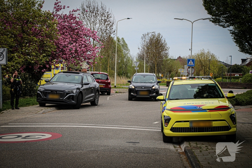 Wielrenner ernstig gewond bij aanrijding met auto
