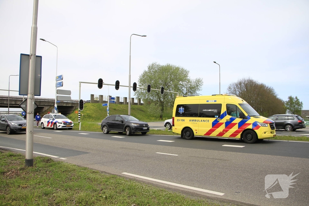 Ongeval met meerdere beschadigde voertuigen