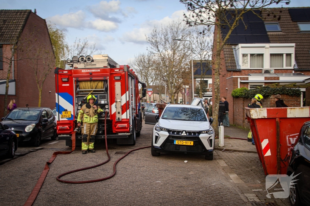 Brandweer ingezet na steekvlam in gas barbecue