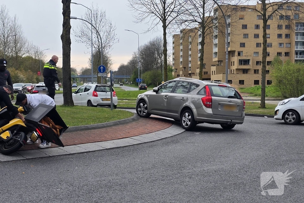 Aanrijding tussen maaltijdbezorger en automobilist