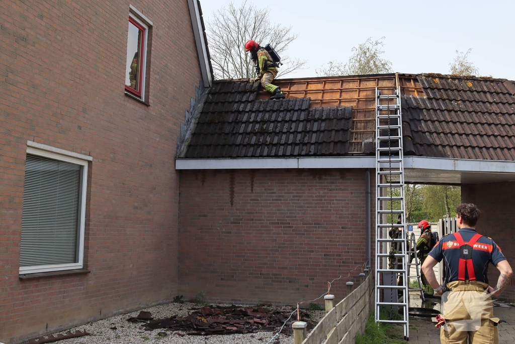 Woningbrand in Lelystad vraagt om brandweerinterventie