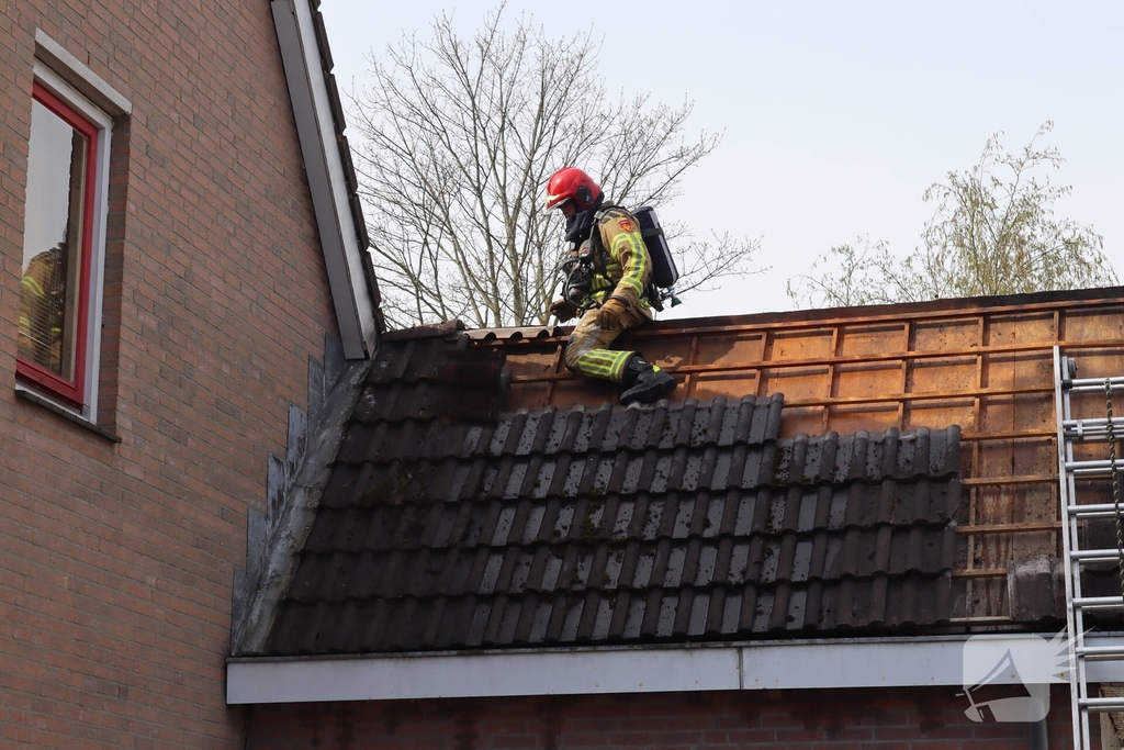 Woningbrand in Lelystad vraagt om brandweerinterventie