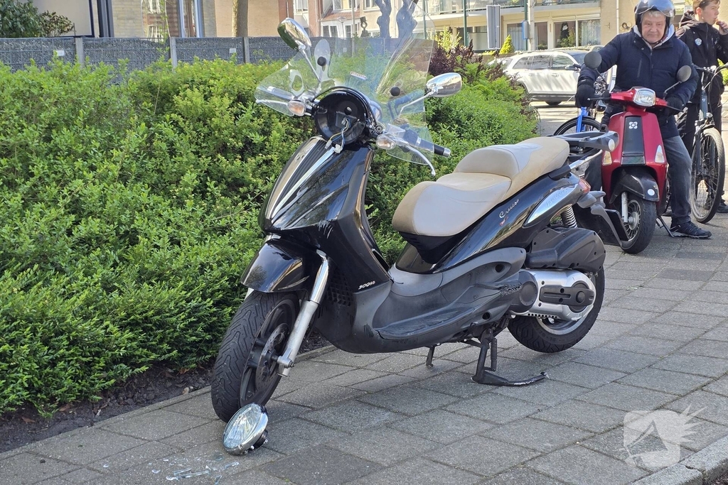 Ongeval tussen auto en motorscooter